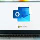 Microsoft advises "don't open more than 60 emails" in Outlook, or else mail will crash