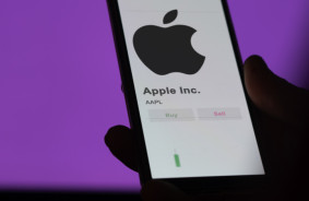 Apple has once again wrested the title of the most valuable company in the world from Microsoft - thanks to artificial intelligence it has a capitalization of $3.33 trillion