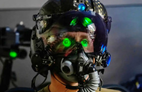 Collins Aerospace's $400,000 HMDS Gen 3 helmet makes the F-35 fighter jet "transparent" to the pilot