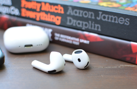 First Apple AirPods 4 reviews: USB-C, "sometimes useful" ANC and shorter battery life