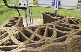 Home for the price of a smartphone: UN introduces 3D-printed clay housing in Colombia