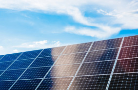 Solar panels with additional treatment: a discovery that improves efficiency and reliability