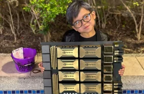 "Video cards or death?": kids in Taiwan wear Nvidia's "Jensen Huang costume" for Halloween