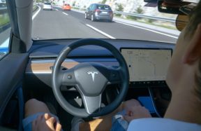 Tesla Autopilot and Full Self-Driving involved in hundreds of crashes and dozens of fatalities - NHTSA