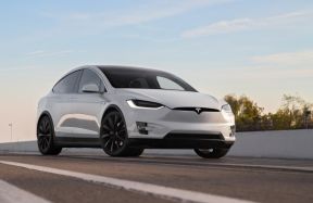 Tesla faces lawsuit over Autopilot's role in deadly 2018 crash