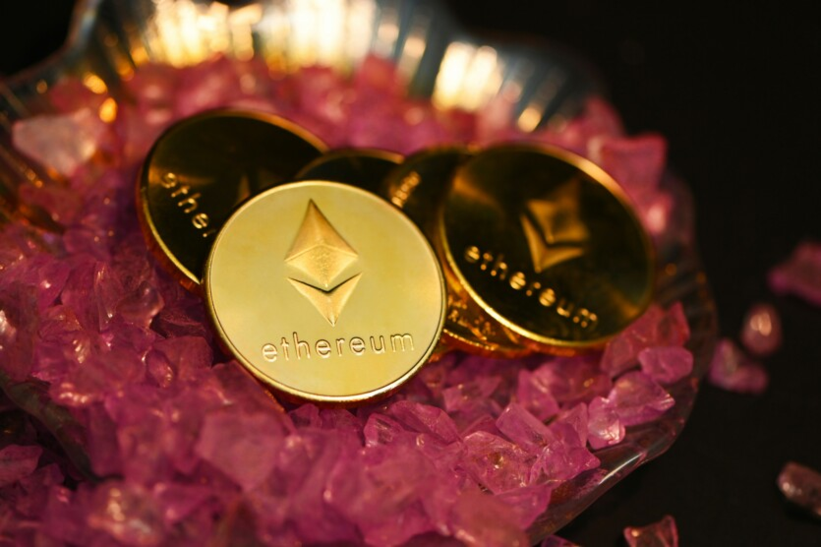 Analysts: Ethereum is poised for a big upward spike