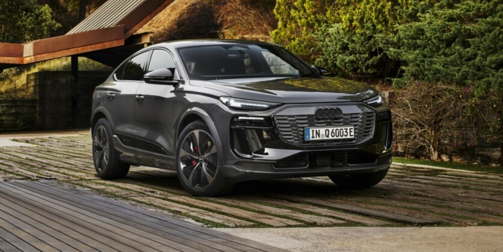 Audi Q6 Sportback e-tron: electric crossover with a range of 644 km, charging in 22 minutes and a price from €66 thousand.