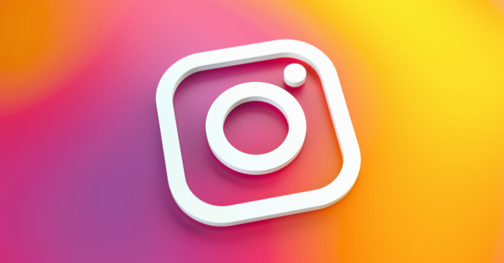 Instagram adds new creative tools: text and images on top of your photos