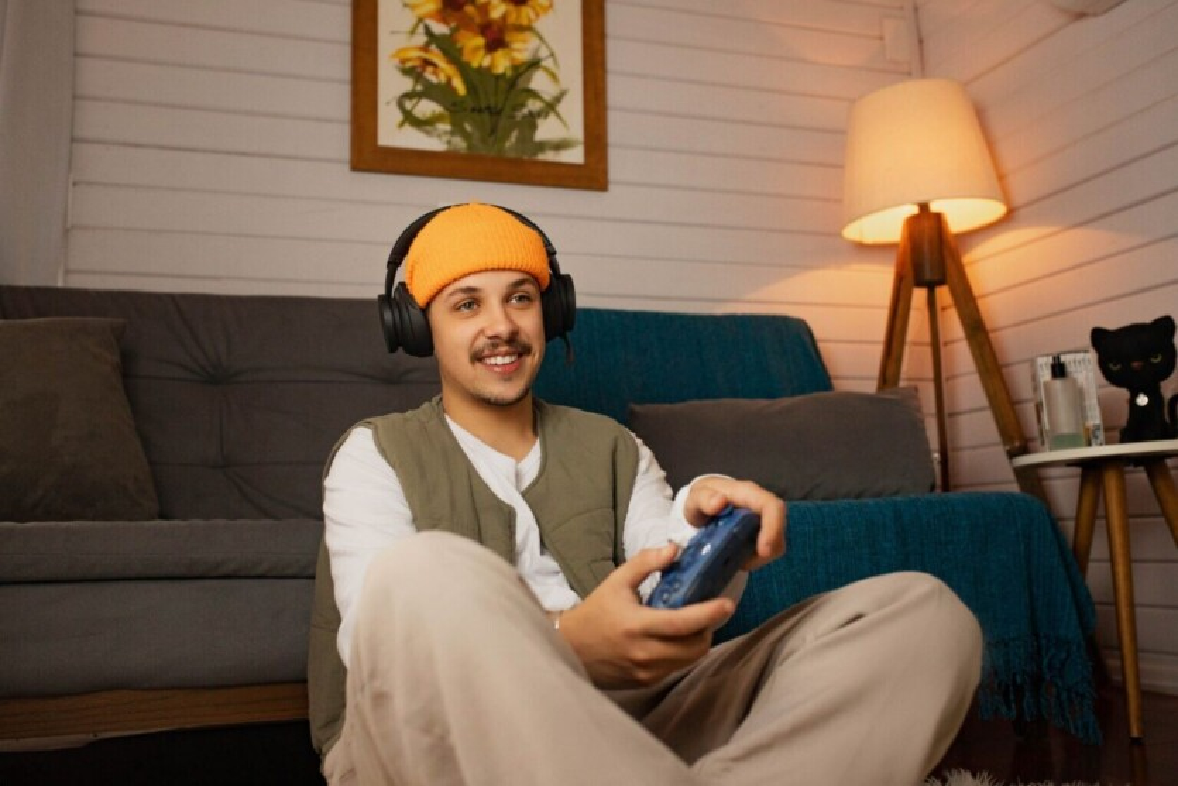 Microsoft unveiled an updated Xbox Wireless Headset - more battery life and better sound for $110