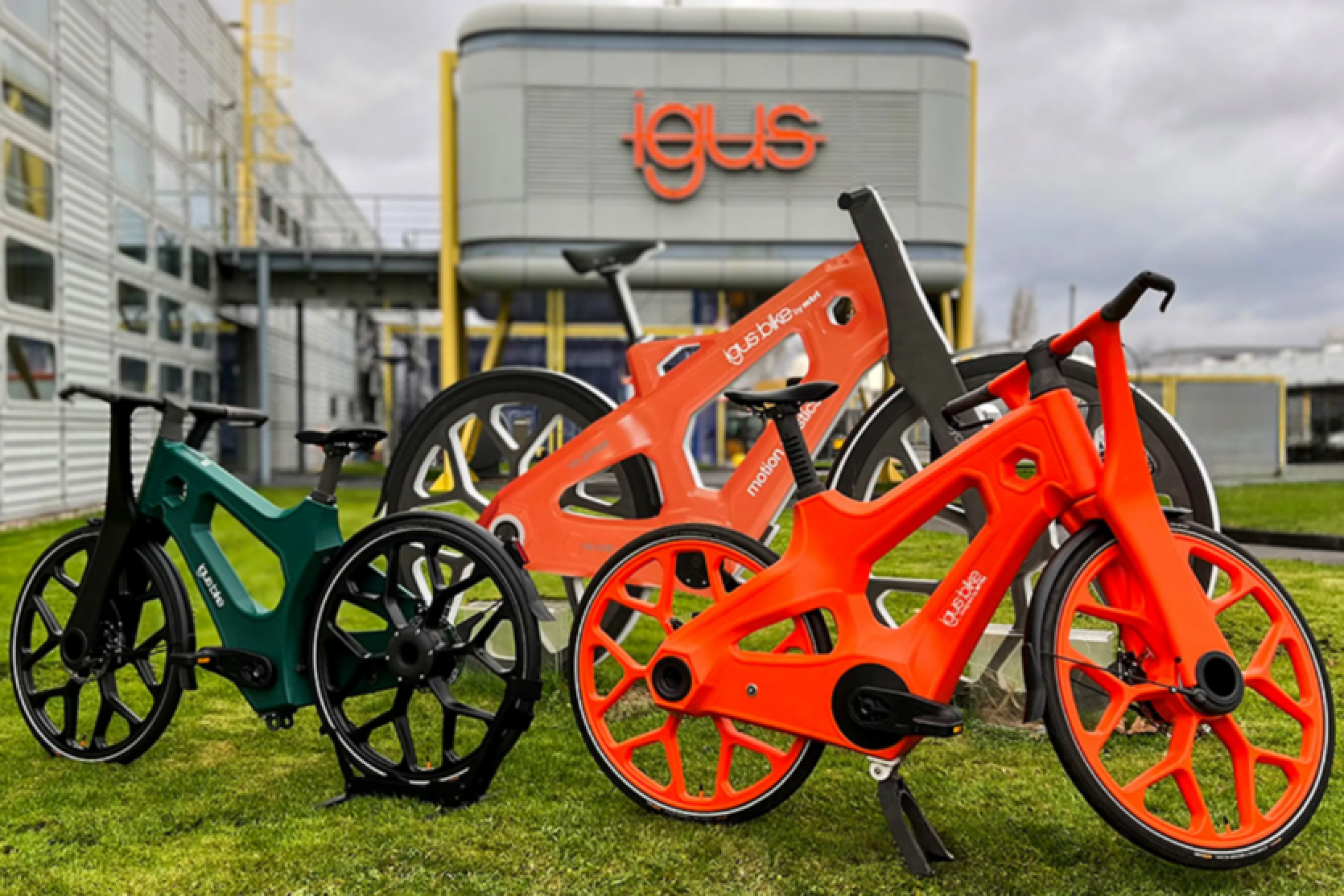 Production has started on the €1200 RCYL eco-friendly bike made... out of plastic