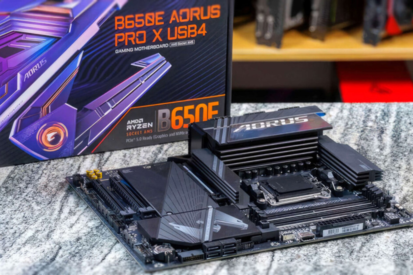 Ready for NVIDIA RTX 5090: Gigabyte's new motherboard can handle graphics cards weighing up to 58 lbs.