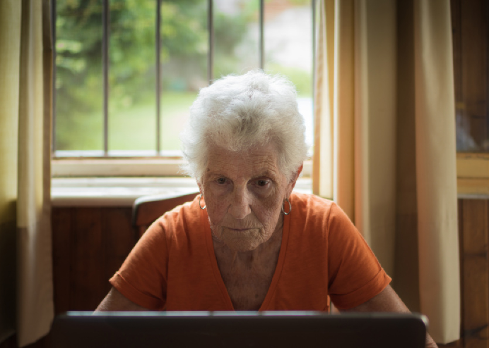 The main "fake spreaders" on Twitter are elderly women. They account for more than 80% of tweets with misinformation