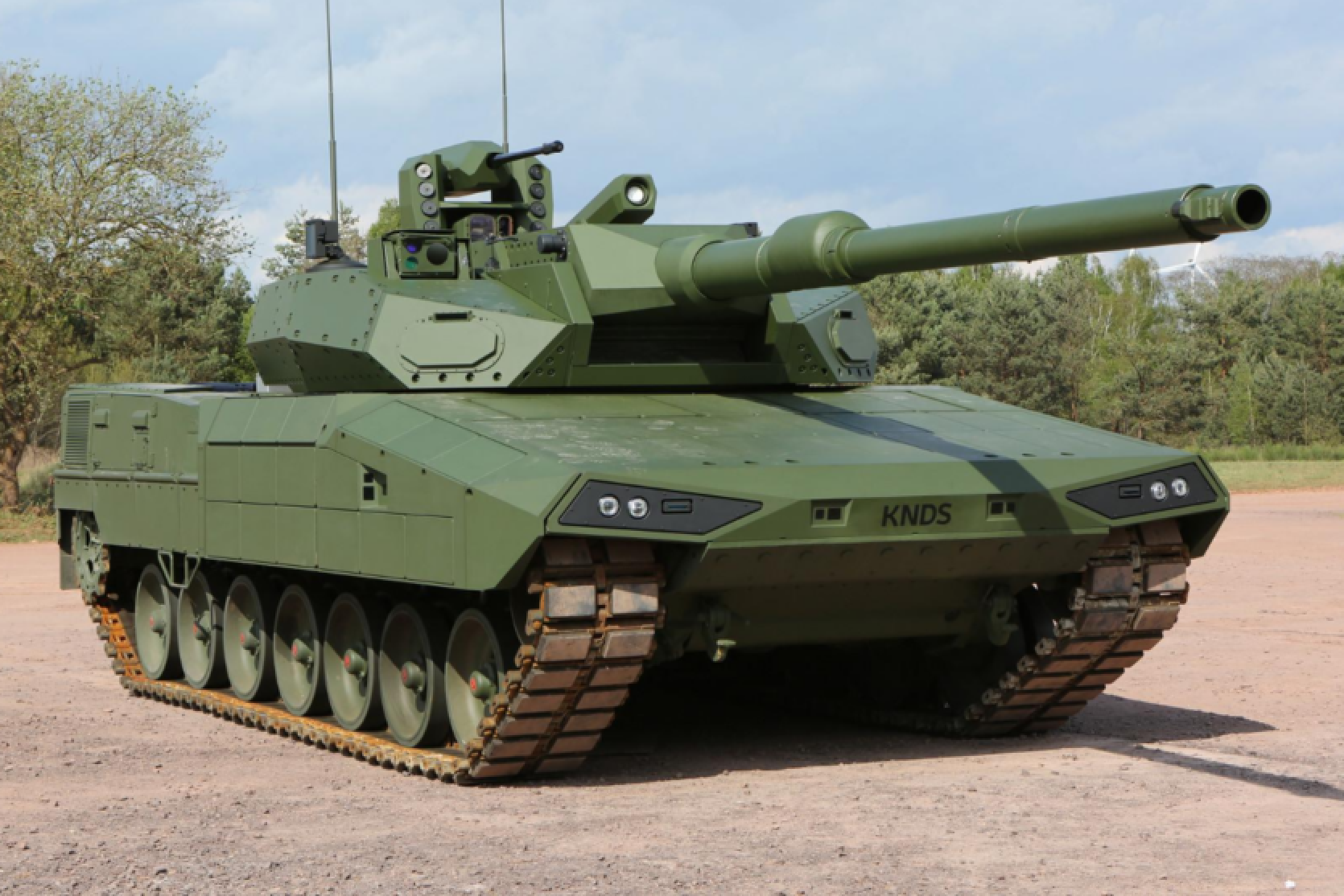 Unveiled Leopard 2A-RC 3.0 - KNDS unmanned turret tank