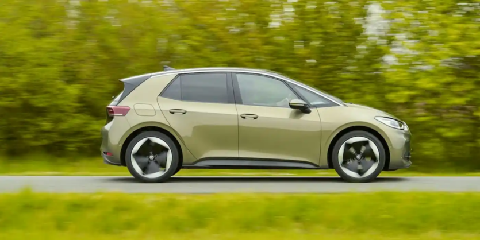 Volkswagen is developing a new electric Golf. What about the ID.3?