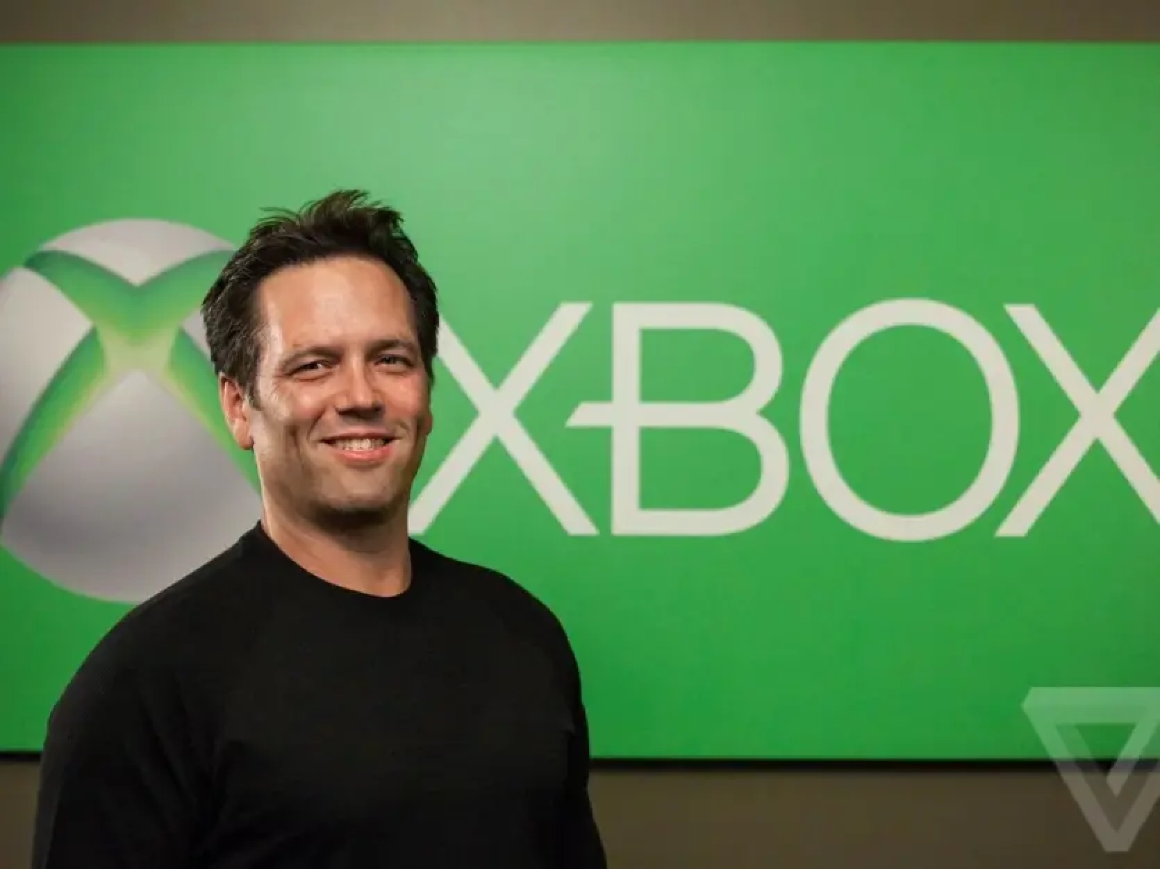 Xbox chief reveals company's growth plans: portable consoles, mobile store and multiplatform