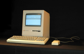 Reviving a classic: an engineer created a 1984 Apple Macintosh Plus clone