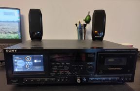 Sony's cassette deck turned into a wireless receiver using a Raspberry Pi